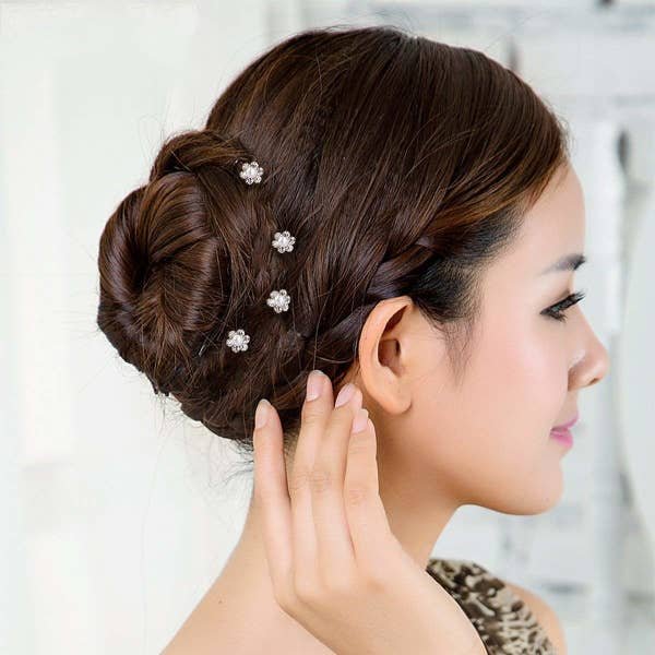 Top 10 Gorgeous Pearl Hairpins | Hairstyling Accessories Under ₹600 For Pros And Disasters Alike