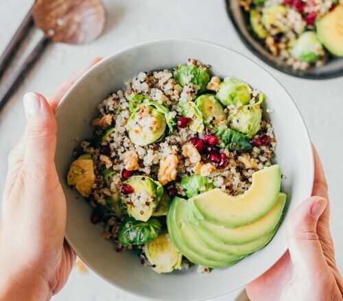 5 Organic & Healthy Meal Kit Delivery Services That Are Better Than Blue Apron