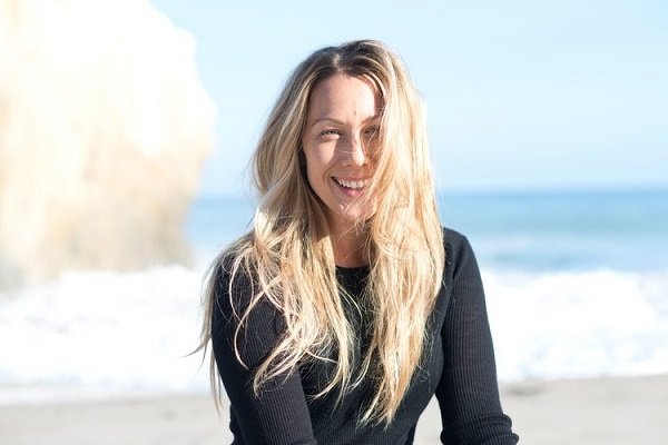 Advocating For Animals, Conscious Living and The Malibu Sessions With Colbie Caillat!