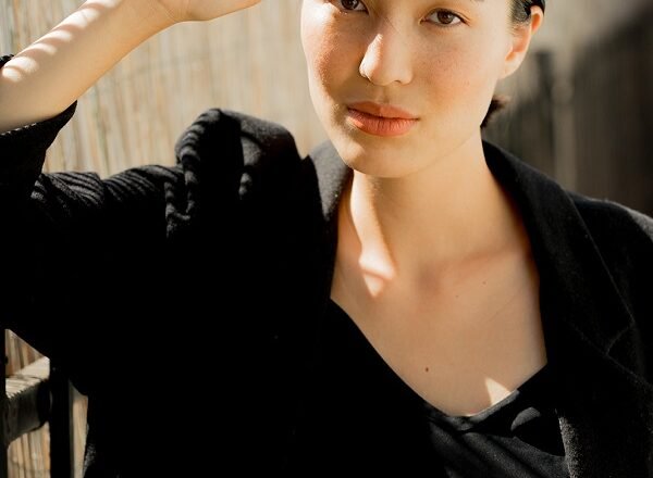 Tune Into These 5 Motivational Podcasts If You’re Stuck In A Rut!