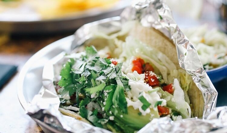 Farm to Table On Wheels: 5 LA Food Trucks Sourcing Local Ingredients!