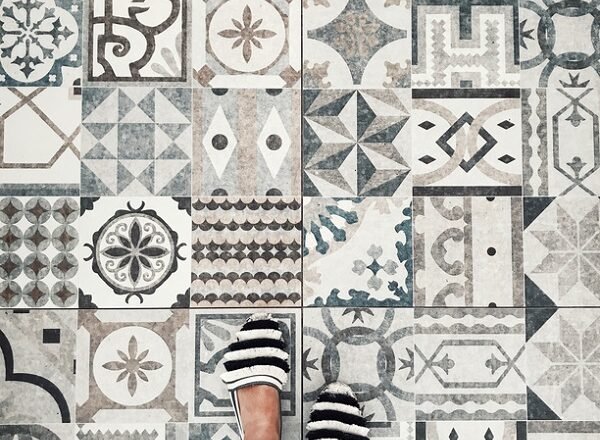 8 Solo-Travel Memoirs Written By Women That Will Inspire You To See The World On Your Own!