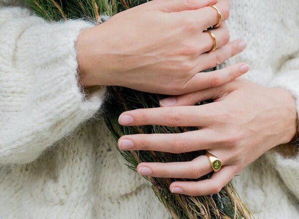 An Herbalist Shares The Best Plants For Navigating Each Stage Of Grief!