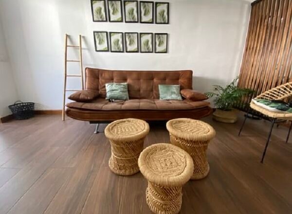 Pros and cons of vinyl plank flooring!