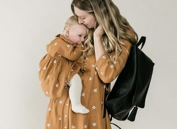 7 Sustainable & Stylish Diaper Bags That Fit All Your Baby Gear!