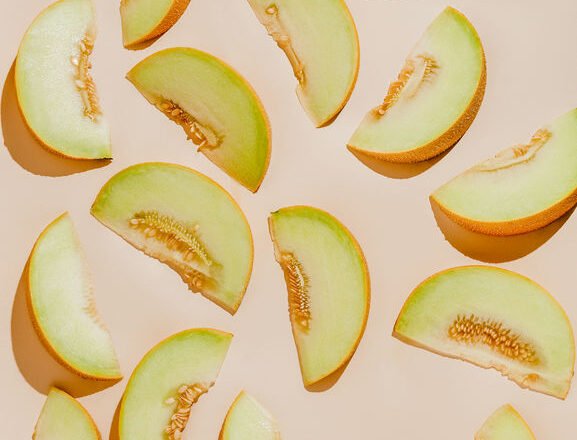 11 Sustainable Snacks You Can Feel Good About Eating When You’re On The Go!