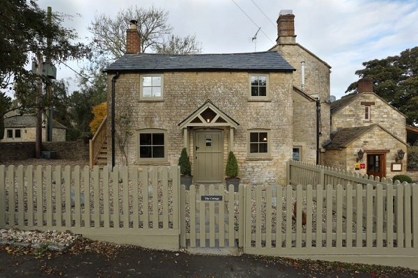 Cotswold cottages: The Feathered Nest!