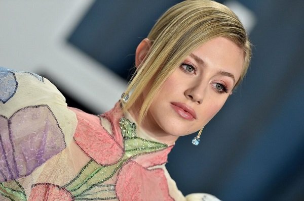 Lili Reinhart’s Boyfriend: Is Cole Sprouse Dating Lili in Real Life?