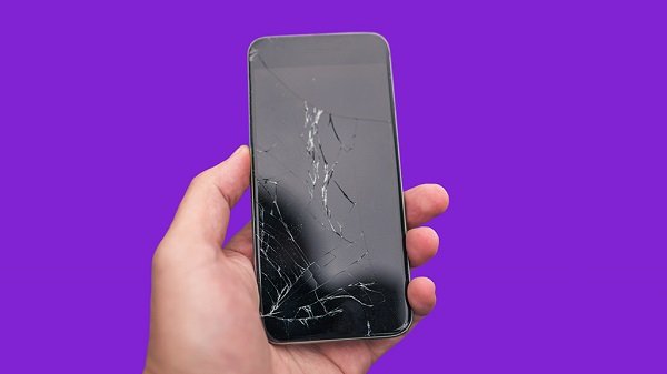 How to Fix a Smashed Phone Screen