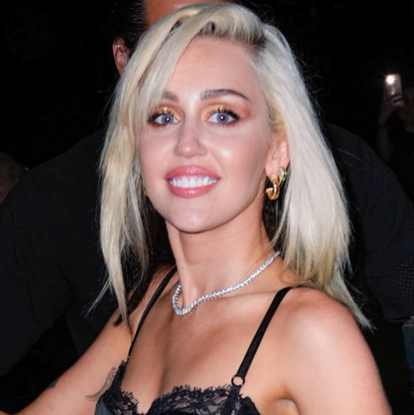 miley cyrus net worth