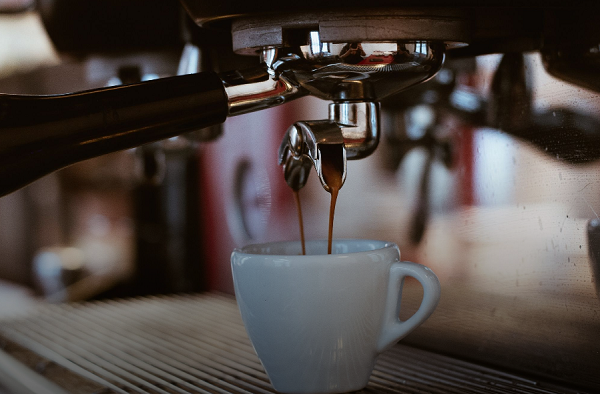 Gifts for Coffee Lovers: Personalized Reusable Cups!