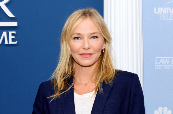 Kelli Giddish Net Worth