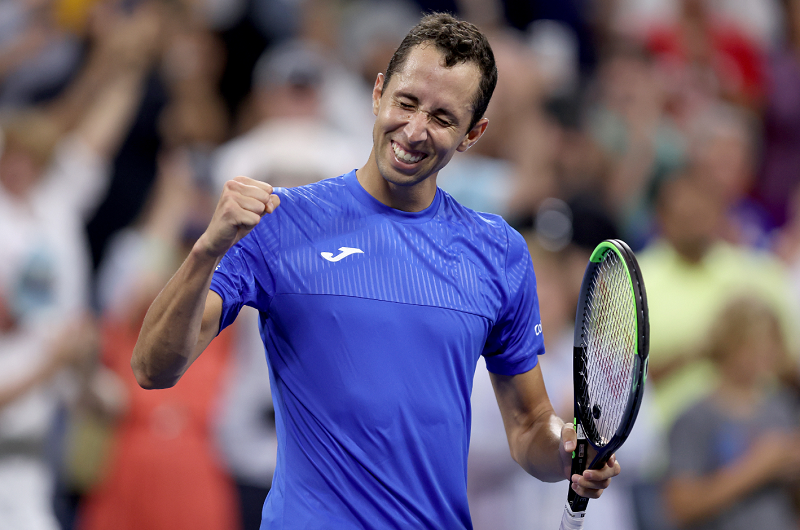 Daniel Elahi Galan Net Worth