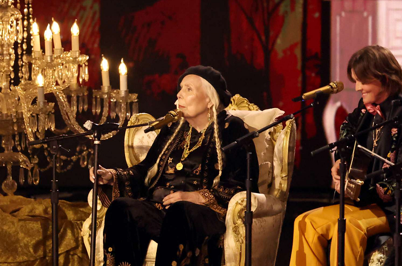Joni Mitchell Performs Both Sides Now At 2024 Grammys